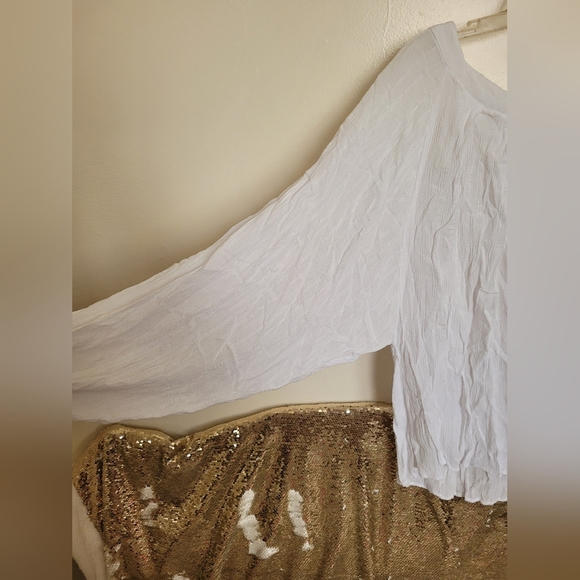 Universal Thread Rayon White Billowy Keyhole Back Blouse Size Large - Picture 4 of 10